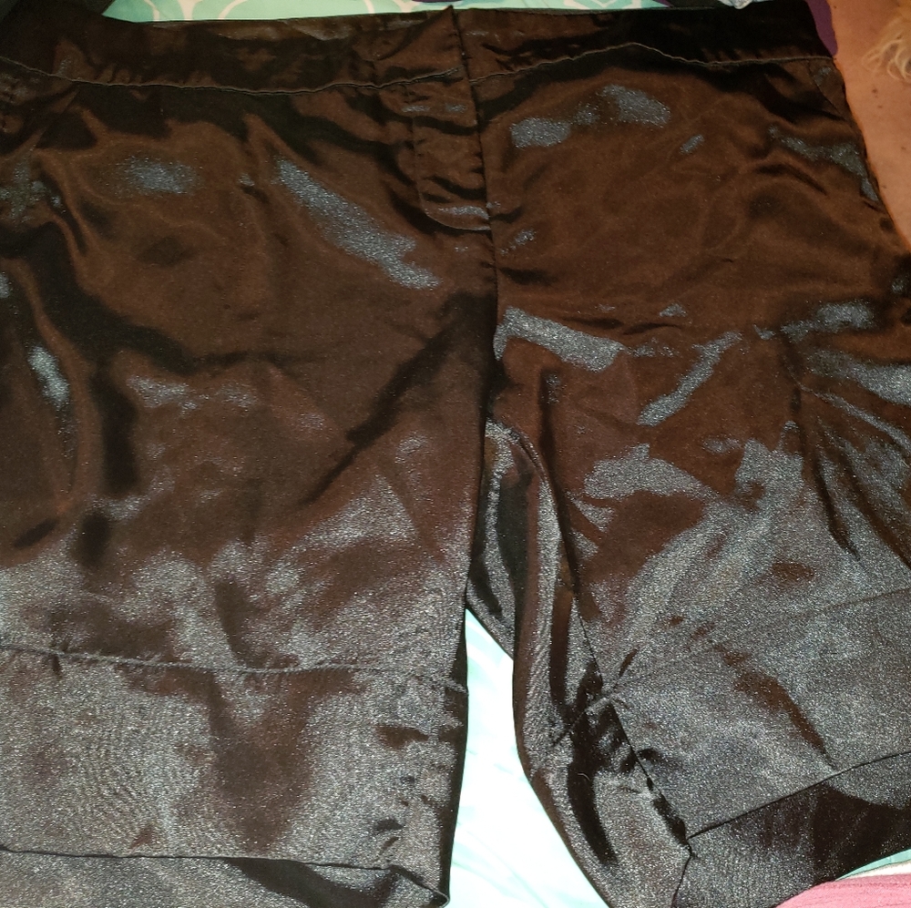 torrid dress shorts really sexy soft size 22